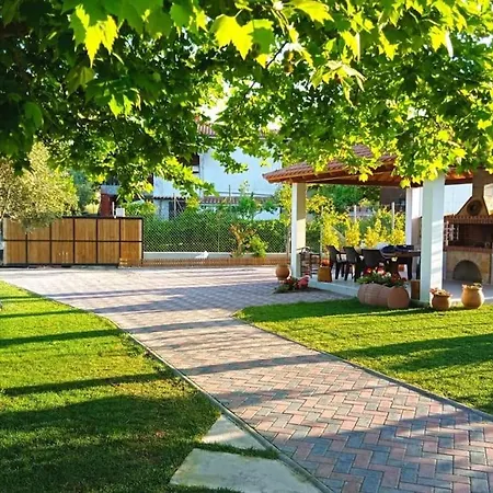 Nyaraló Panagia *
